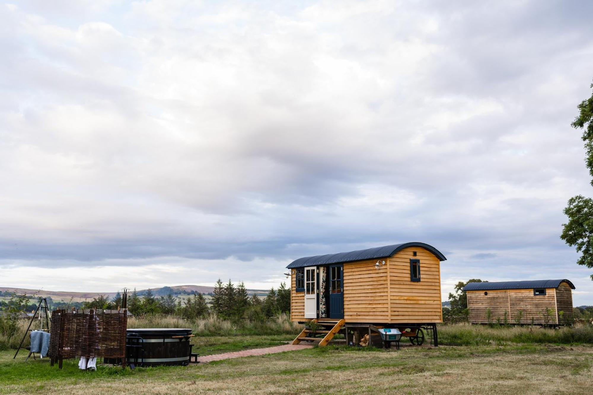 Toadland Shepherd Huts Durham Exterior foto