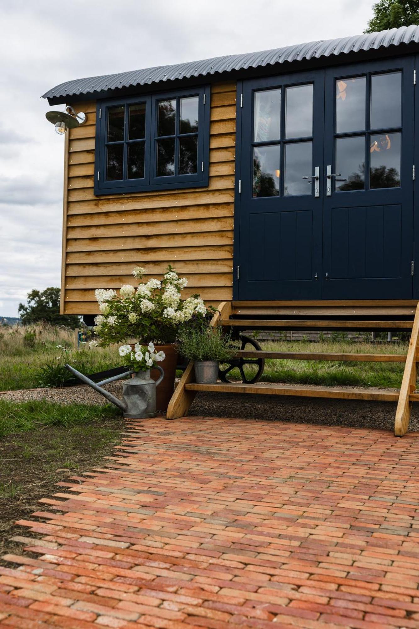 Toadland Shepherd Huts Durham Exterior foto